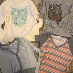 Women’s Medium top lot shirts